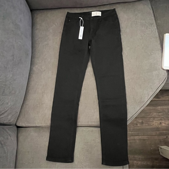 Joe's Jeans Boy's Rad Kinetic Skinny Jeans in Black - Picture 3 of 7